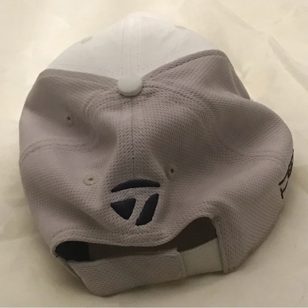 TaylorMade R9 Penta OffWhite 3tone Golf Hat